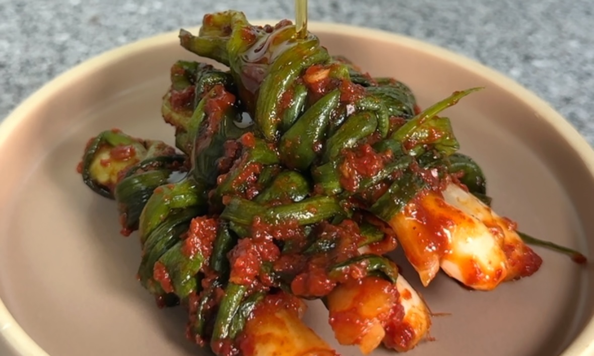 1日寝かせて食べるネギキムチ