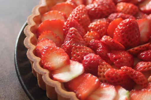 いちごミルクティータルト - レシピ本生活