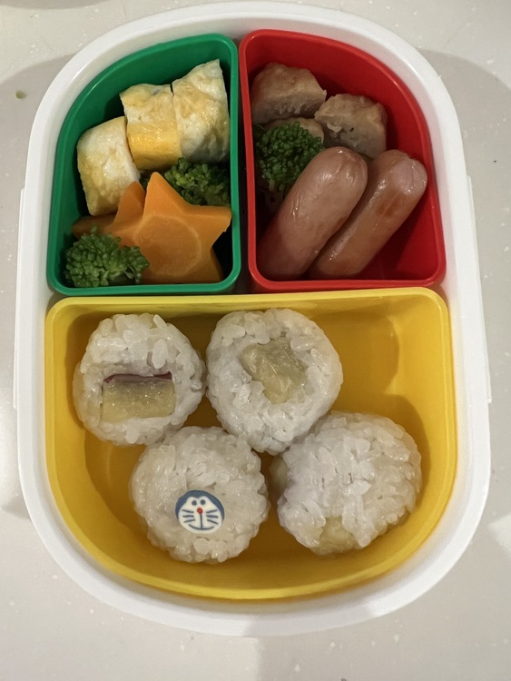 2歳児秋のお弁当 アンパンマン弁当大阪 富田林 これからの“頭のいい子”を育てる幼児教室と２歳から６歳のこども料理教室ちるくっく