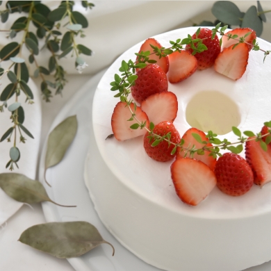 見た目華やかなシフォンケーキのデコレーション！アイデア6選を紹介Cake.jp マガジン