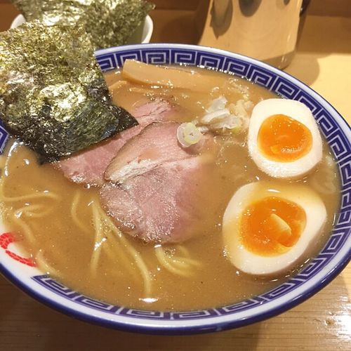 五反田 煮干し系ラーメン5選！煮干し20種ブレンドのニボラー必見の店や佐野ラーメンもfavy ファビー