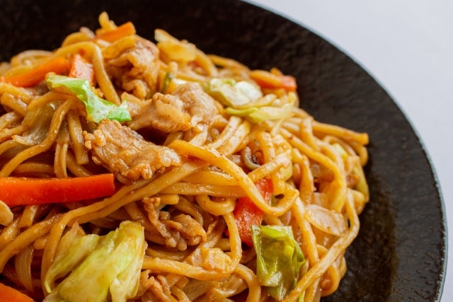 フライパン卒業！オーブンで作るほったらかし焼きそば