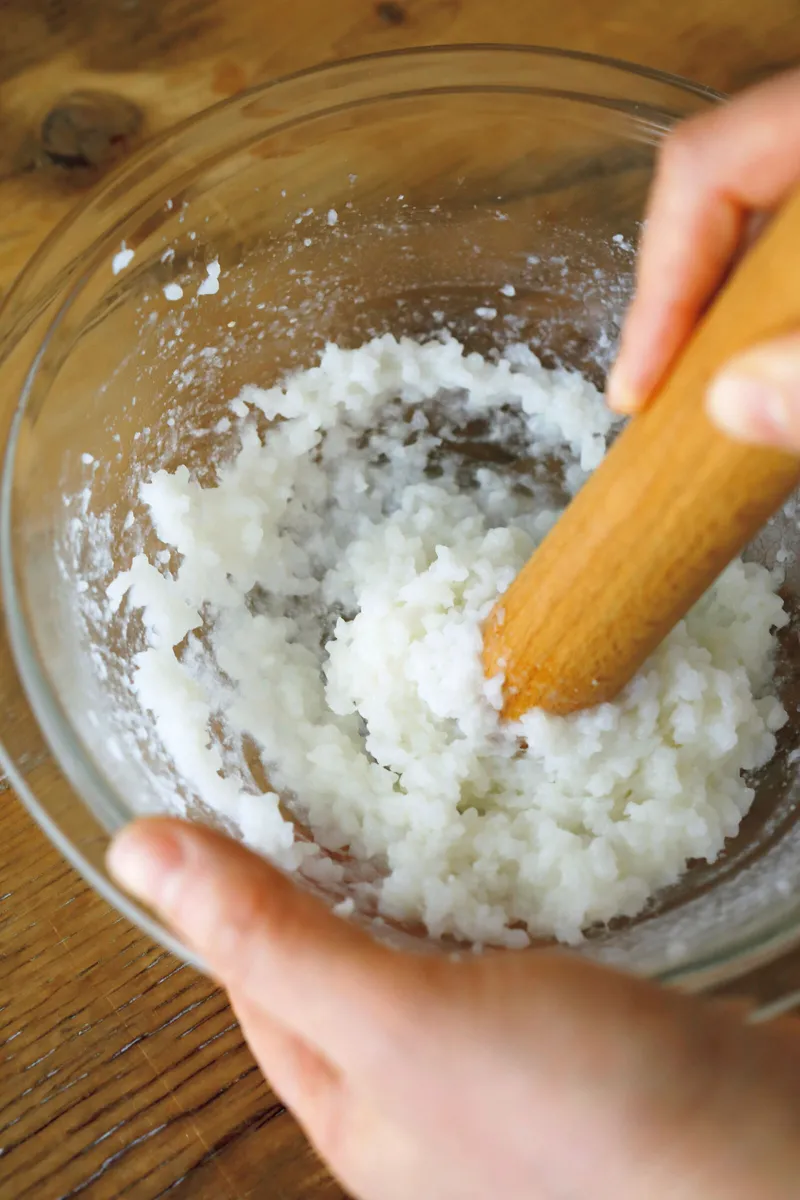 米粉いらず！残ったご飯でもちもちパン