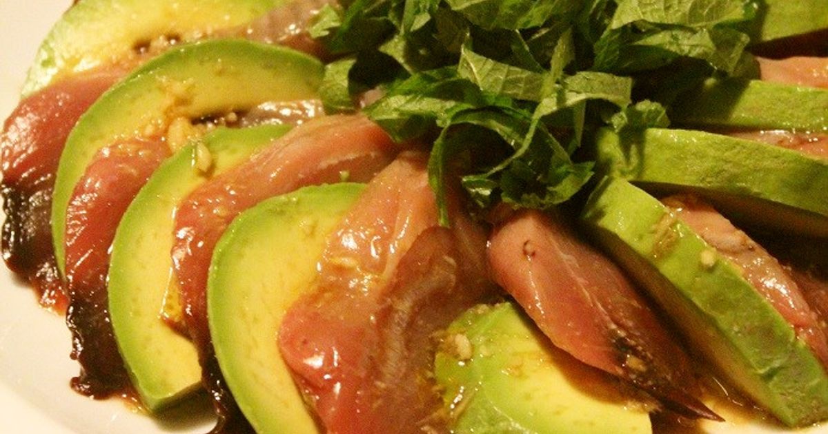 鰹とアボカドの和風カルパッチョ
