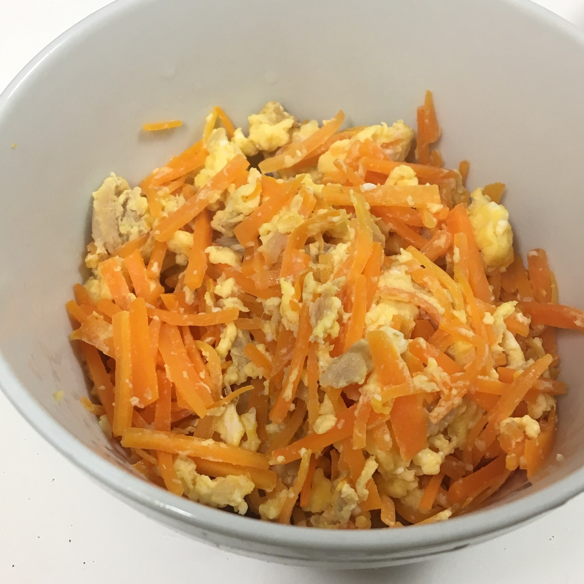 給食室よりおすすめレシピ♪にんじんしりしりなど～ - きし保育園 武蔵村山市の認可保育園