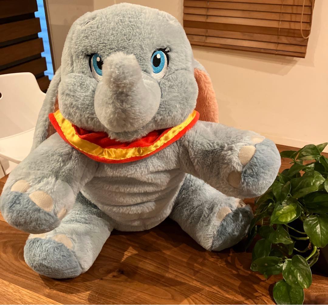 ふわふわぬいぐるみから雑貨まで！東京ディズニーランド『ダンボ』グッズ