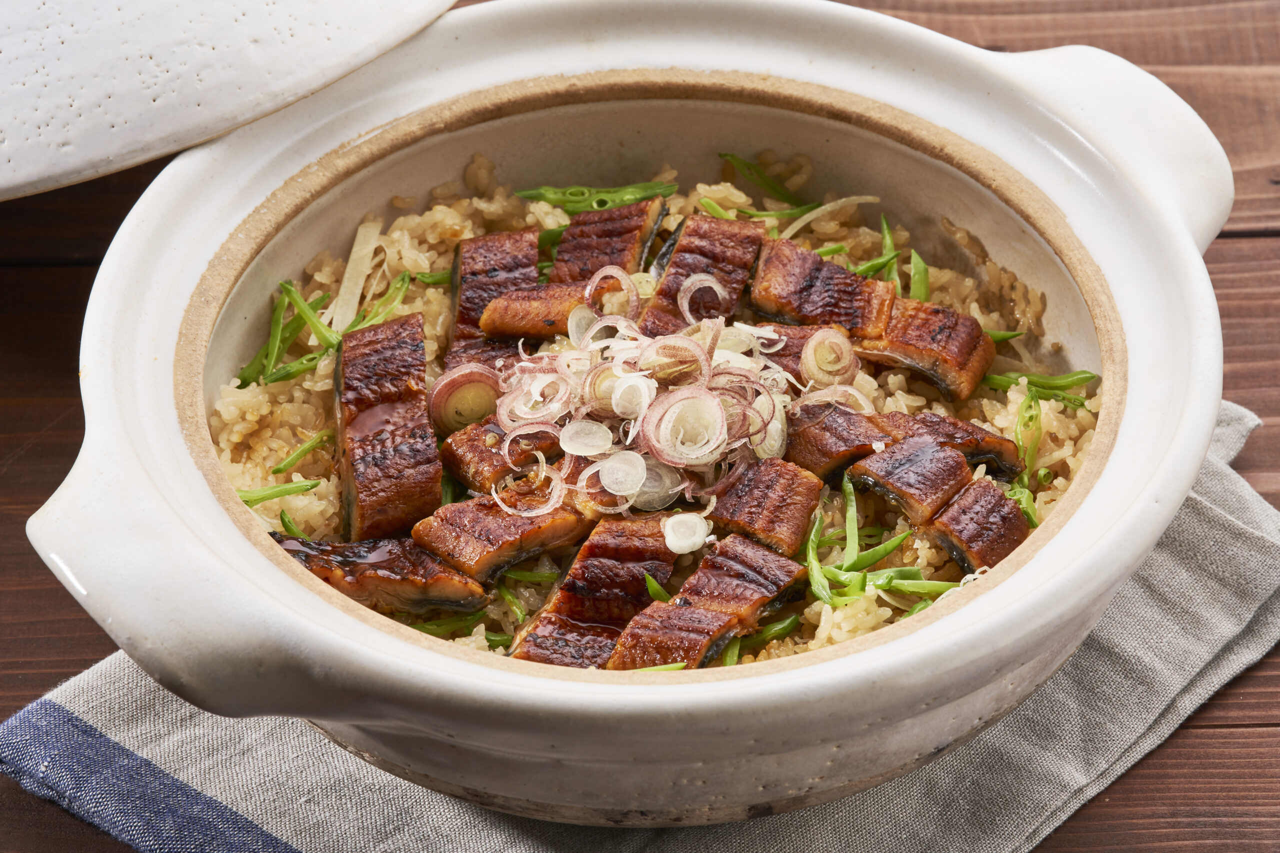 ウナギのタレで 豚バラ炊き込みご飯