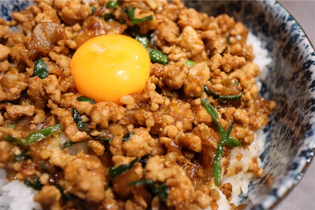 ♡レンジde6分♡ひき肉となすの甘味噌丼♡