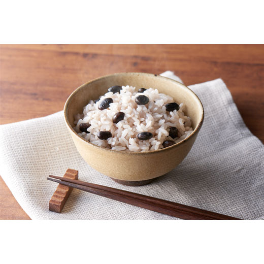 もちもち黒豆ごはん
