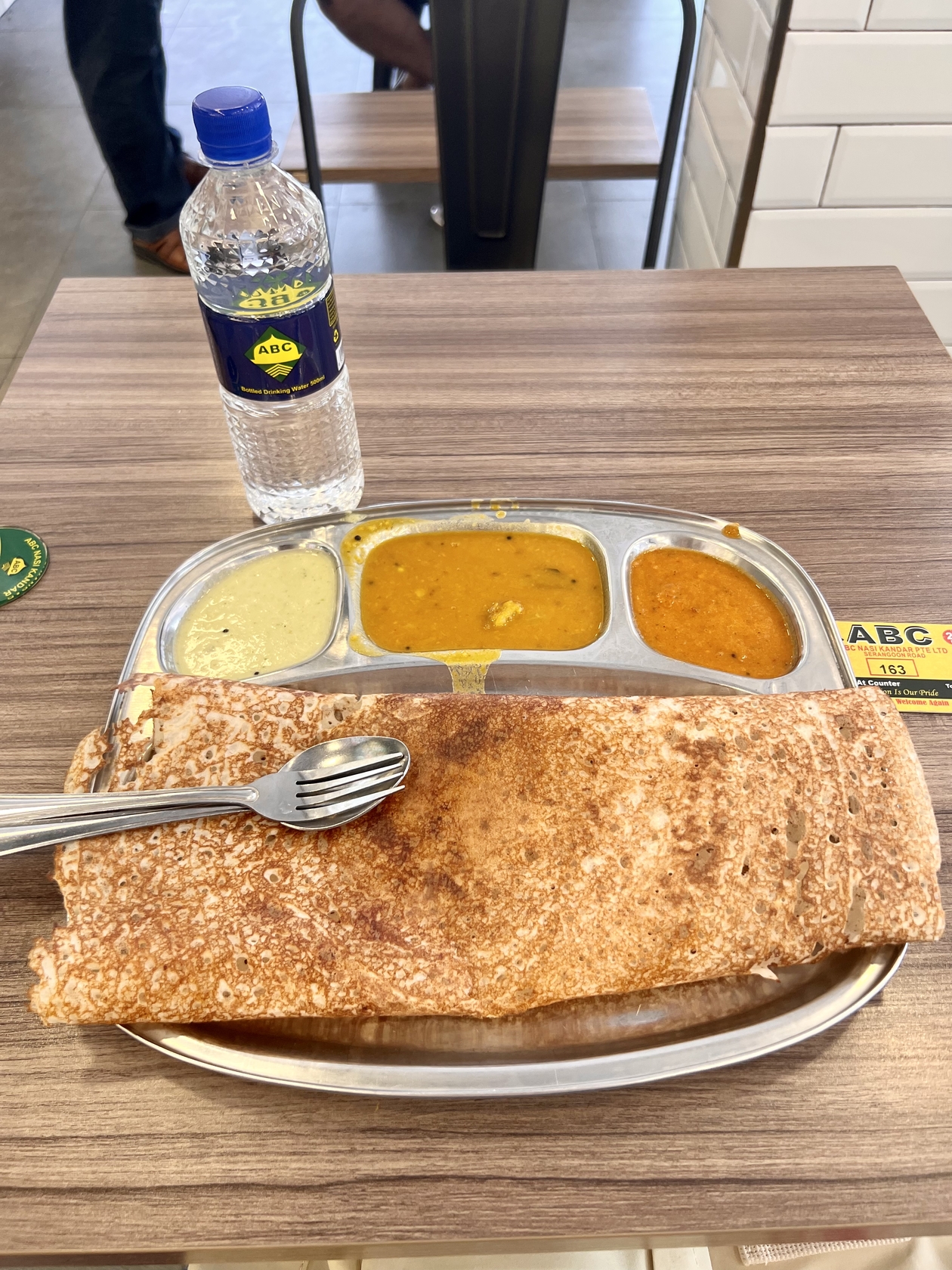 成城石井 ハンバーグステーキ プレーン 6個 肉料理 惣菜 洋食 おかず 夕飯 晩御飯 ランチ お弁当 ジューシー 温めるだけ 湯銭調理 手軽 時短簡単 本格的 食べ物 マイナビふるさと納税