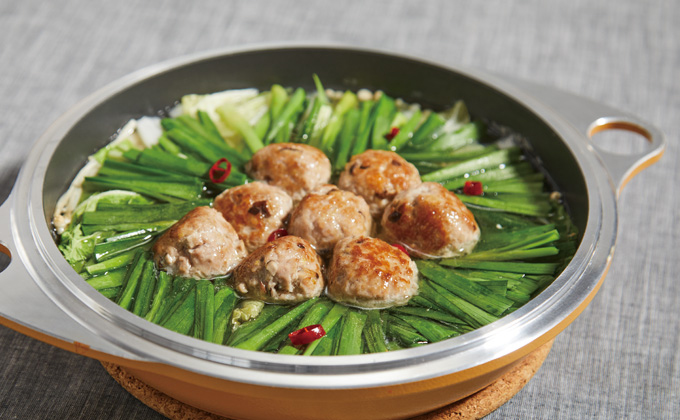 さめてもおいしいたけのこと鶏手羽元の煮物