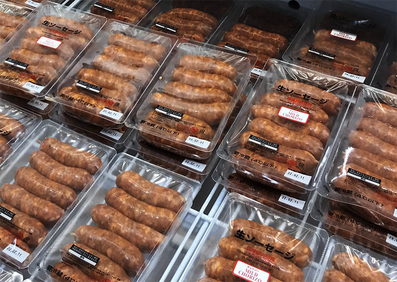 コストコの1.5kg分『生ソーセージ ハーブ』は肉汁じゅわ〜だし旨み濃厚なおかずの優等生mitok ミトク