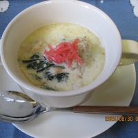 えのき鶏団子とニラもやしのかき玉スープ