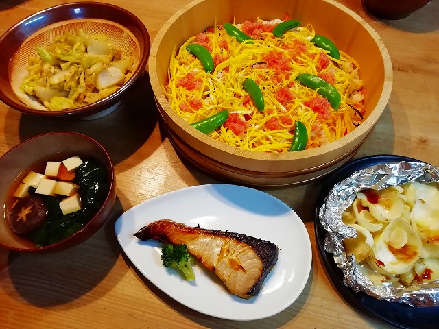 家ごはん 献立ホタテで ちらし寿司 ＆ 冬瓜汁レシピこぶた食堂*´ 00 ｀*