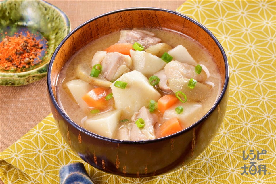 玉ねぎと里芋のお味噌汁 レシピ・作り方 by momotarou1234 - 楽天レシピ