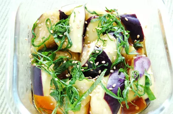 夏に嬉しい副菜レシピ！なすと大葉の和え物中華風が夏バテ気味でも無限に食べれるほど美味しいので紹介♪ あさごはんチャンネル- エキスパート -Yahoo!ニュース