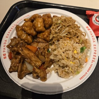 写真 : パンダエクスプレス RAYARD MIYASHITA PARKPANDA EXPRESS- 渋谷 中華料理食べログ