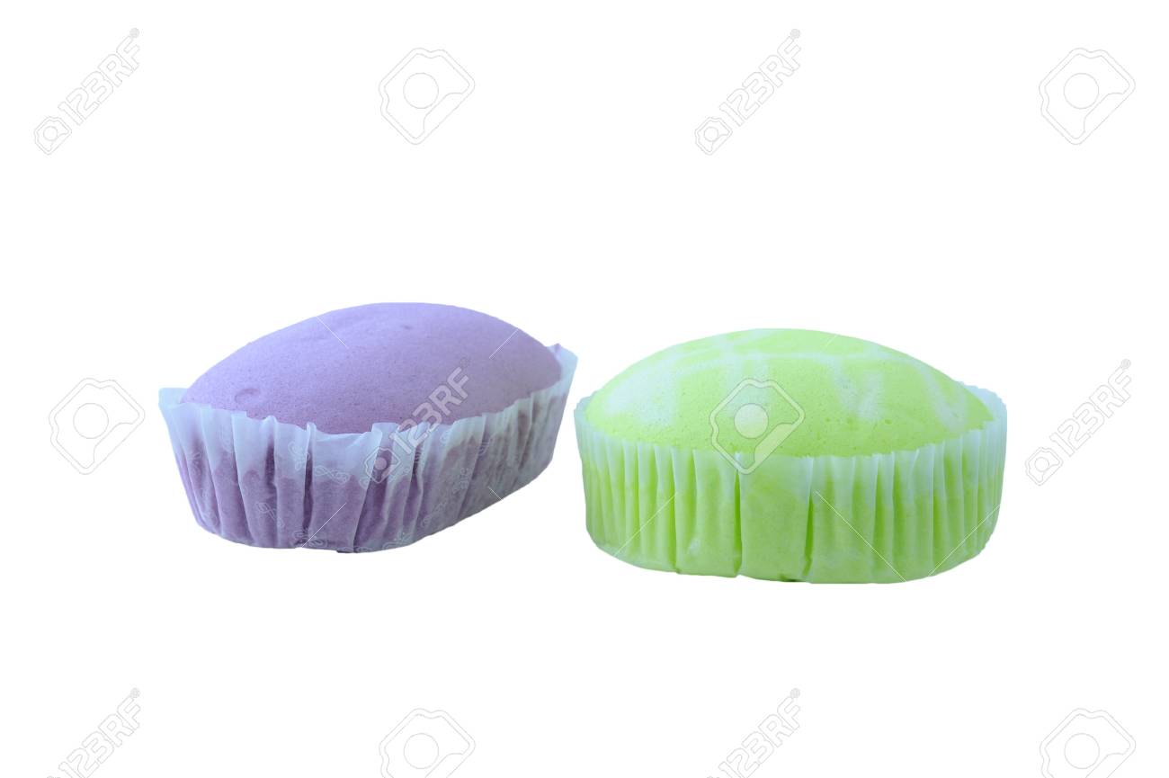 新作ケーキ 紫芋のモンスター 紫芋のモンブランが今年はハロウィンのモンスターで登場！ スポンジにわらび餅、生クリーム、カスタードクリームを乗せ紫芋ペーストで仕上げました秋のスイーツ、ハロウィンスイーツをお楽しみください京家加茂加茂市田上町五泉市