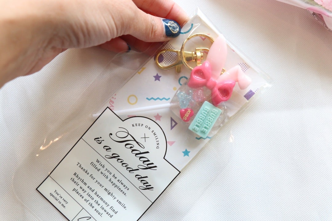 ホワイトデー向け販促シール「White Day」 W45×H40mm「1冊300枚」 販促シール 食品ラベル 専門店 In The Box シール館