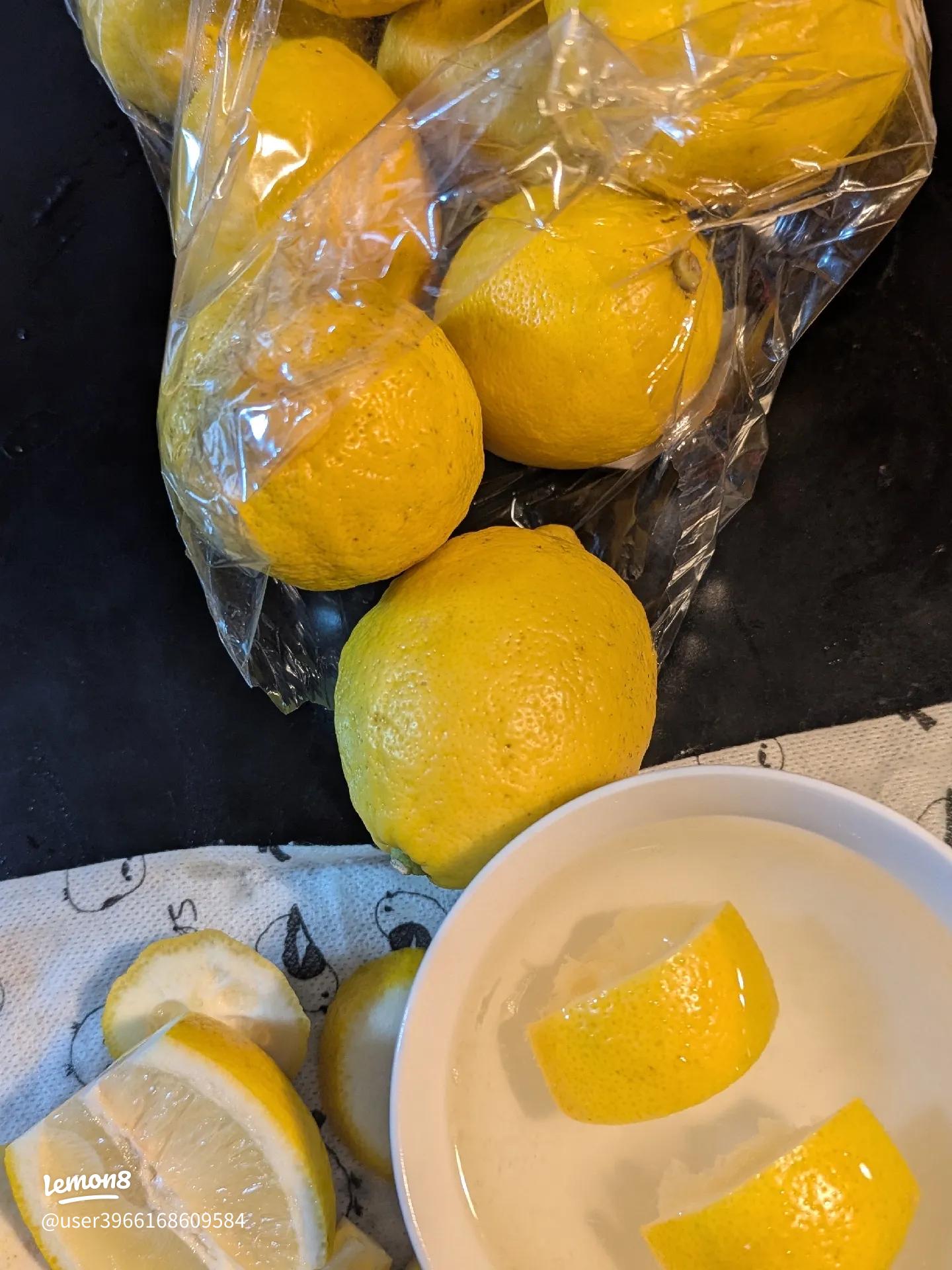 基本からアレンジまで!思わずつくりたくなる「レモン白湯」のレシピ集クックパッド