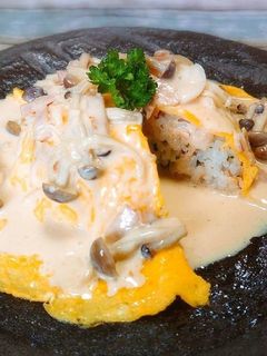 鮭ときのこの明太クリームオムライス