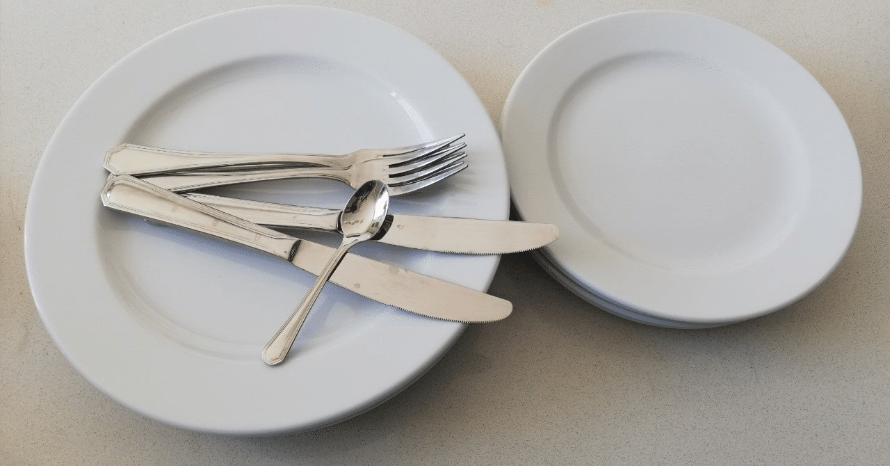 知っていると安心。美しいフォーク&ナイフの使い方