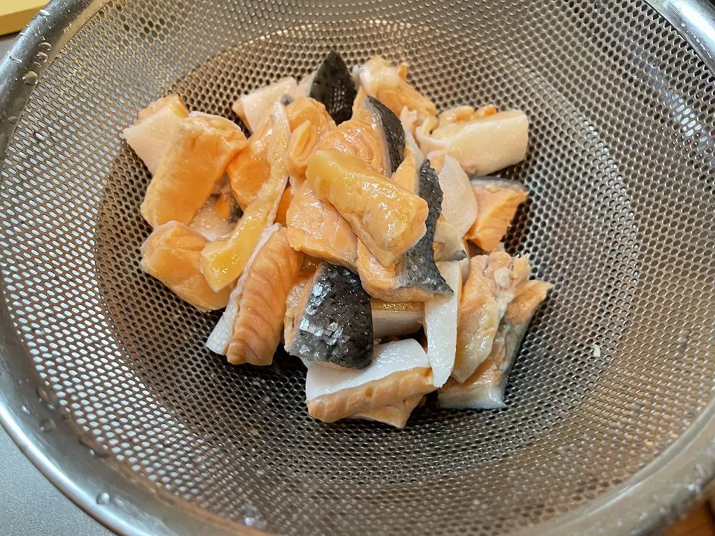 アトランティックサーモンのアラ煮 レシピ・作り方 by よっちごはん - 楽天レシピ