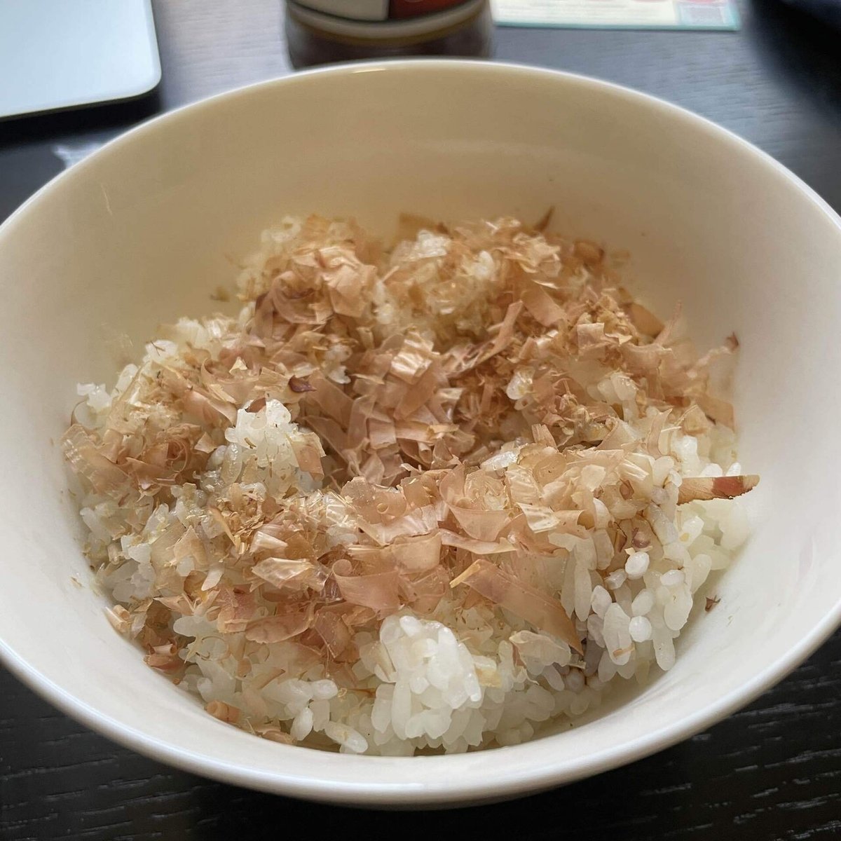 究極のねこまんまごはん – 黄金の鰹節 カネニニシコーポレートサイト