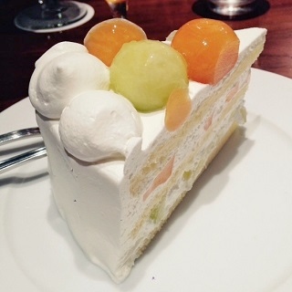 ハーブスの限定店舗販売ケーキ “メロンメロンケーキ”HARBS- コロコロ CORY ~コンビニスイーツたち~