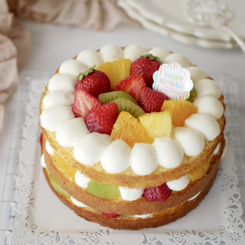 コンビニで見つけた、ちょっとしたお礼にも使えるパッケージデザインのお菓子4選!キーワードは「誰かとシェアしたくなる」 連載第16回- パケトラ世界各国で暮らすライターがお届けする、ビジネスアイデア情報。ビジネスのヒントや閃きのきっかけに