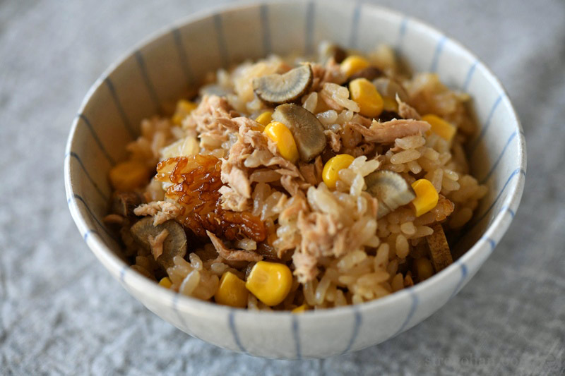離乳食 ツナ＆人参＆椎茸の炊き込みご飯