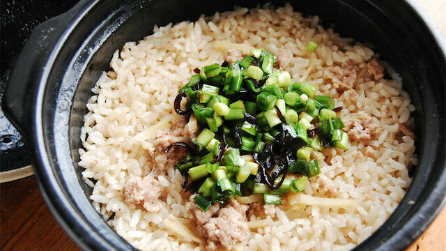 菜の花と塩昆布の混ぜご飯