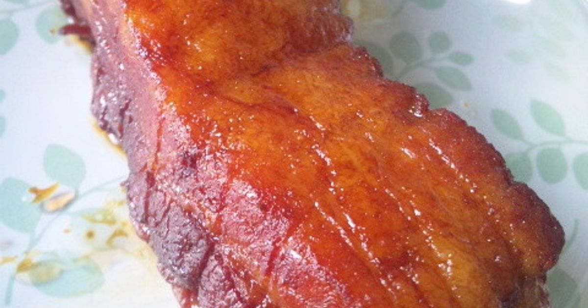 レシピ詳細① 豚バラブロック500gを フライパンで表面だけ焼く ② 圧力鍋に ① と以下の調味料を入れる 水 200ml 醤油100ml 酒50ml 砂糖 50g にんにくチューブ、 しょうがチューブは適当 ③圧力鍋で15分 ④ 豚バラカットしながら 煮汁をフライパンで煮詰める ⑤ 煮汁