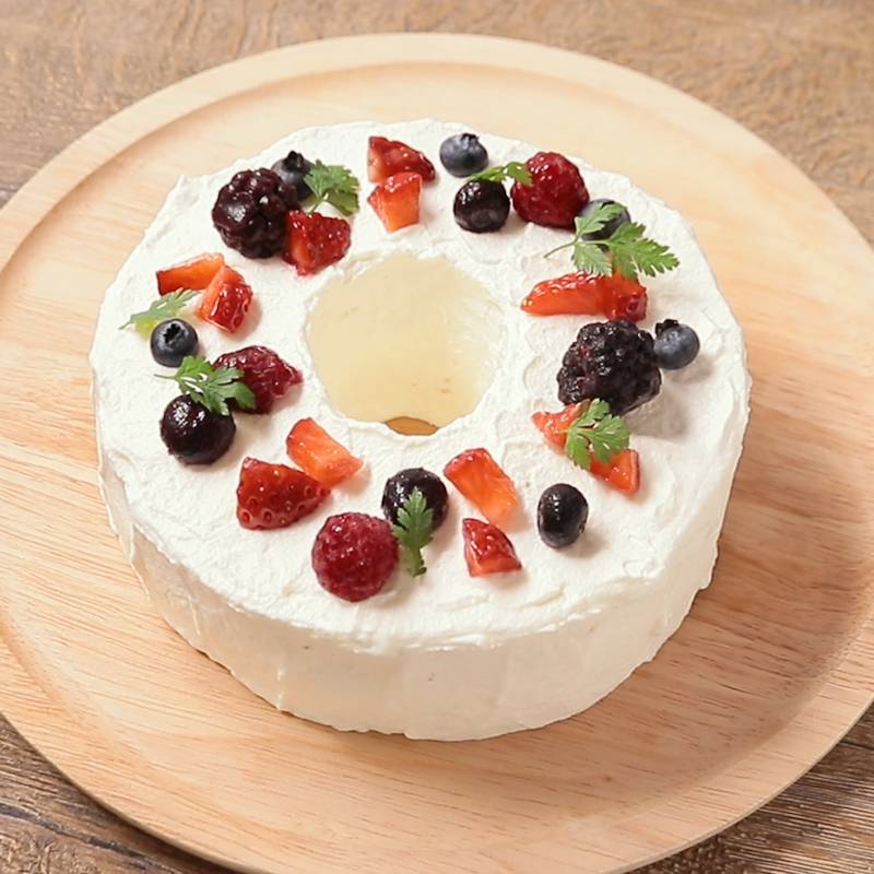 30分で作れるクリスマスカップケーキ。市販ケーキを使えば簡単たのしい！ « 女子SPA