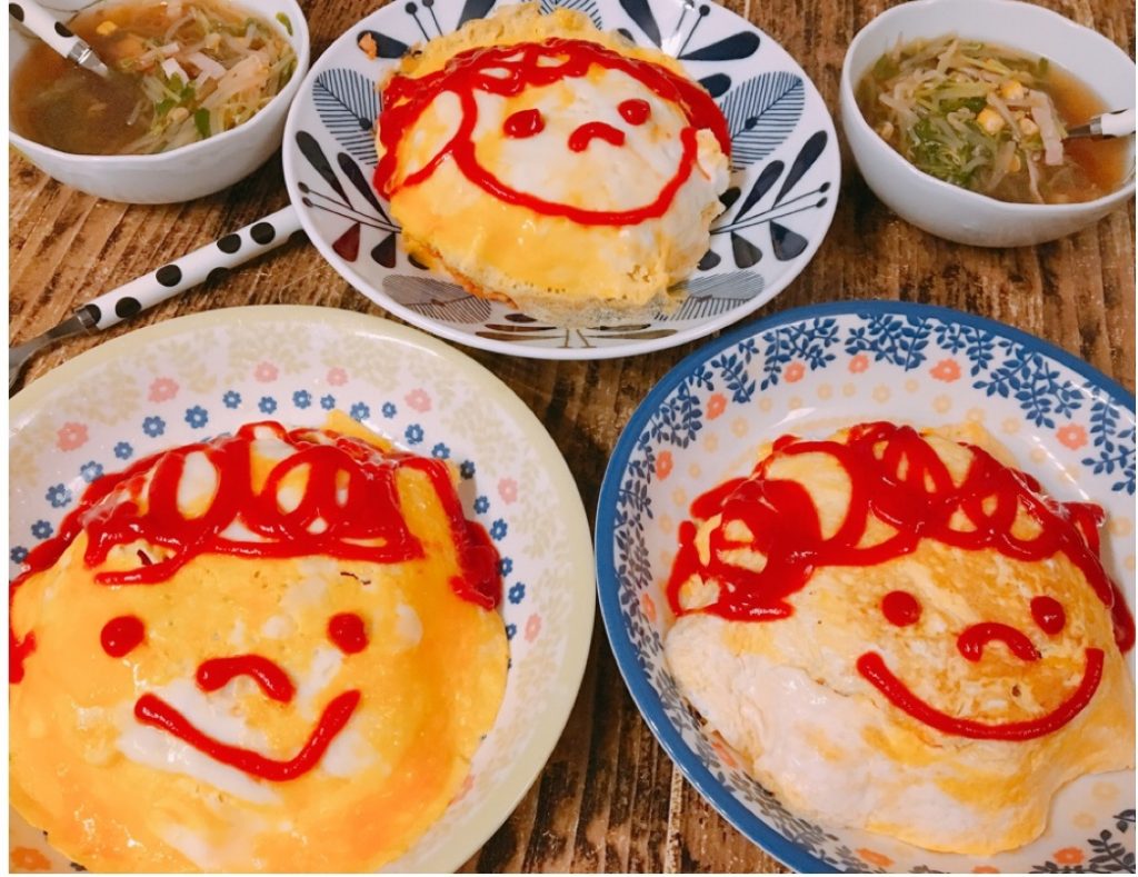 水玉ならぬ「花柄オムライス」の可愛いお弁当 - micvanyのお弁当記