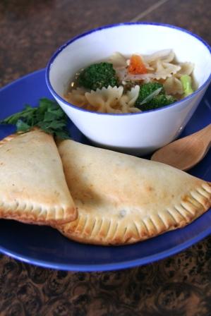 ＥＭＰＡＮＡＤＡＳ エンパナダス- とらたまくろむうこと的生活
