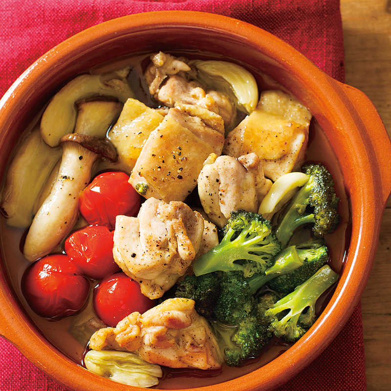 チキンと野菜のアヒージョ