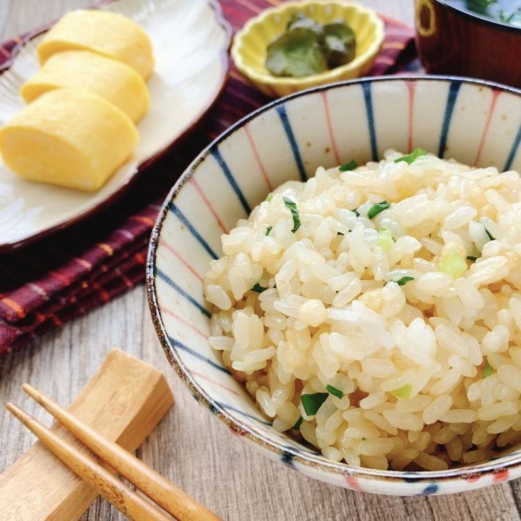 また作って！天かすとごま油のおにぎり レシピ・作り方Tasty