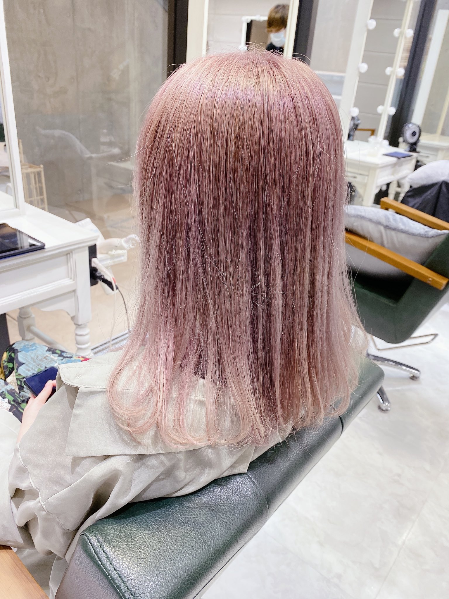 魅惑の ミルクティーピンク でモテ髪♡最新スタイル集や色落ちについて紹介HAIRinfo MAGAZINE ヘアインフォ マガジン