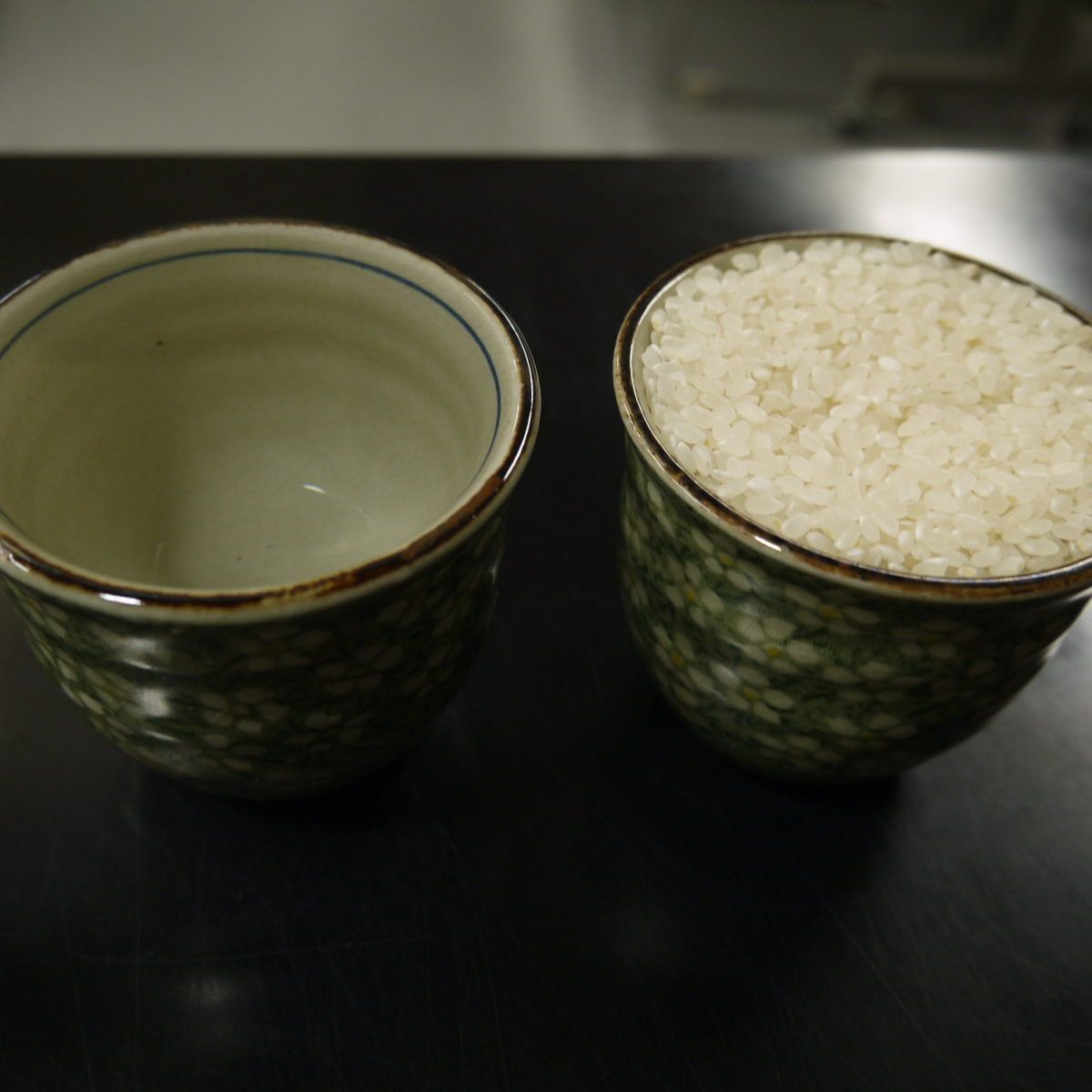 計量カップがない時のお米と水の測り方お米通販の「福井の米屋」