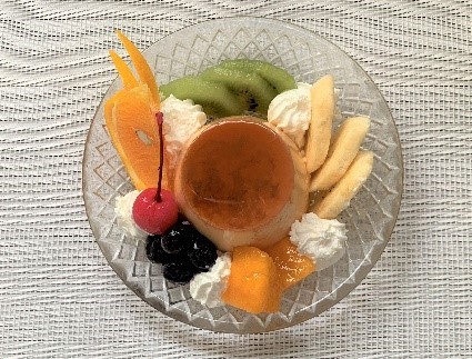 盛り付けにこだわったプリンアラモード - 東大阪経済新聞