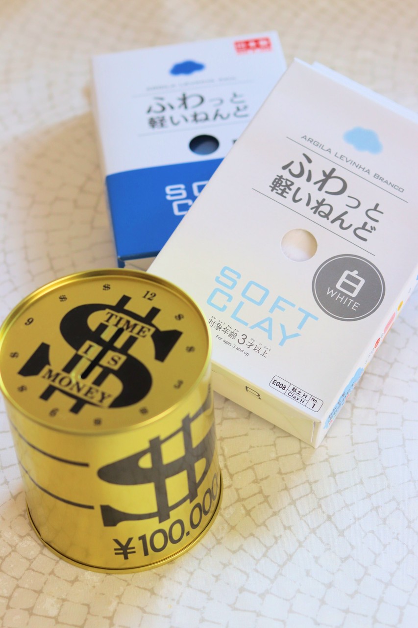 夏休みおもしろ貯金箱工作アイデア 100均材料で簡単！手作り賽銭箱 貯金箱の作り方 セリアやダイソーのスライド蓋ボックスに角材とアイスの棒をくっつけるだけ♪雪見日和