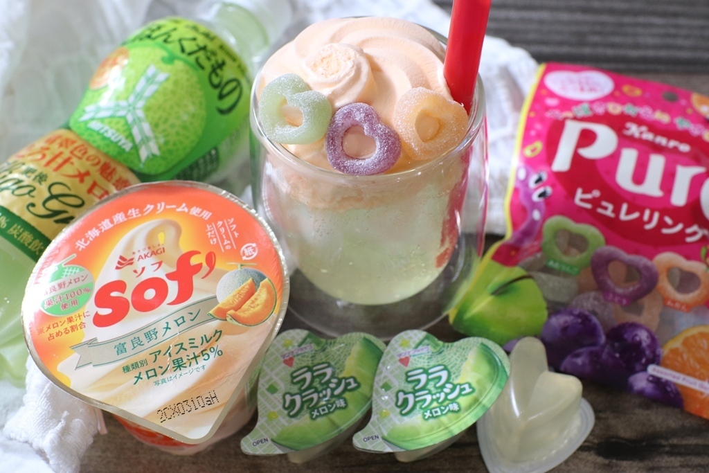 アデリアレトロコラボ商品さんぷるん クリームソーダディスプレイやインテリアとして、文化祭の出し物やクリスマスプレゼントにもぴったり！ –元祖食品サンプル屋