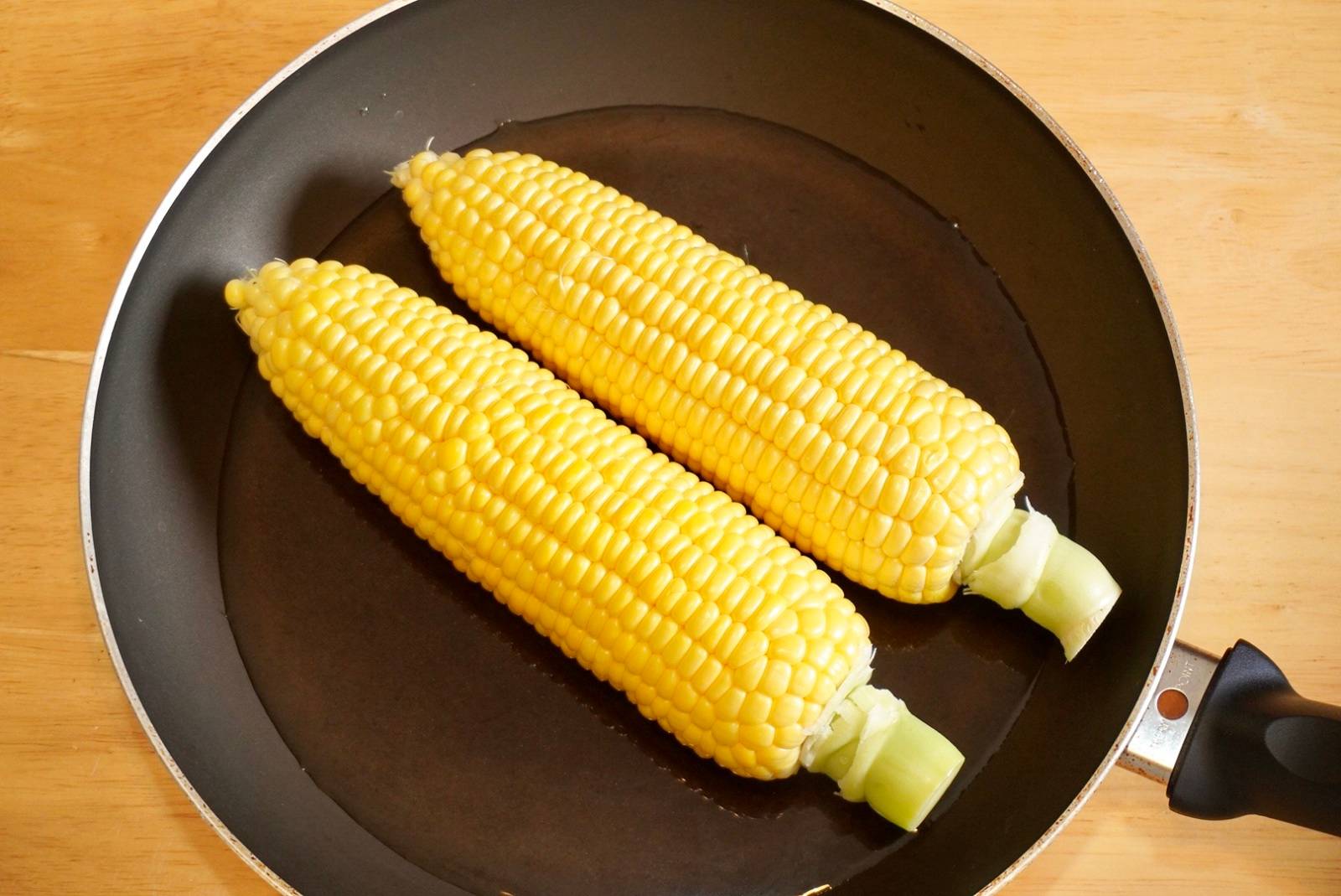 とうもろこし フライパン 茹で方TikTok