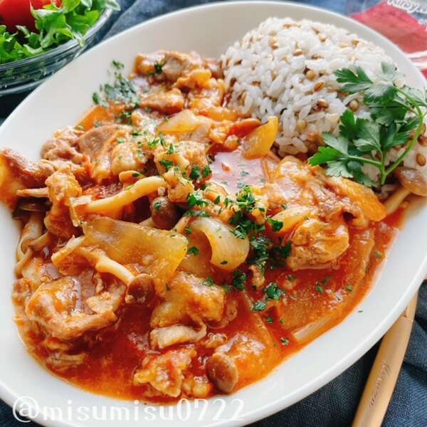 ハヤシライスにベストなお肉って？牛でも豚でも絶品なレシピ15選 - macaroni