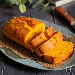 バター不要の節約レシピ HMで簡単！『さつまいものしっとりパウンドケーキ』の作り方 - てぬキッチン