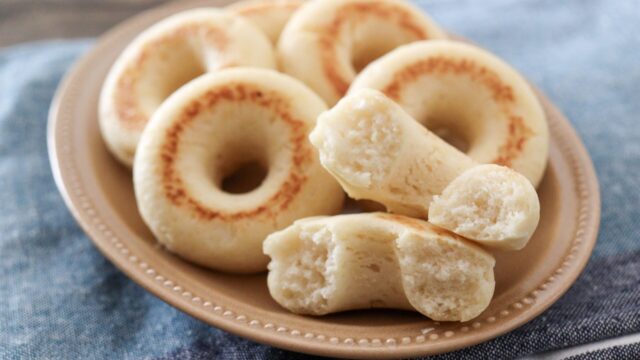 米粉のドーナツ🍩 - YouTube