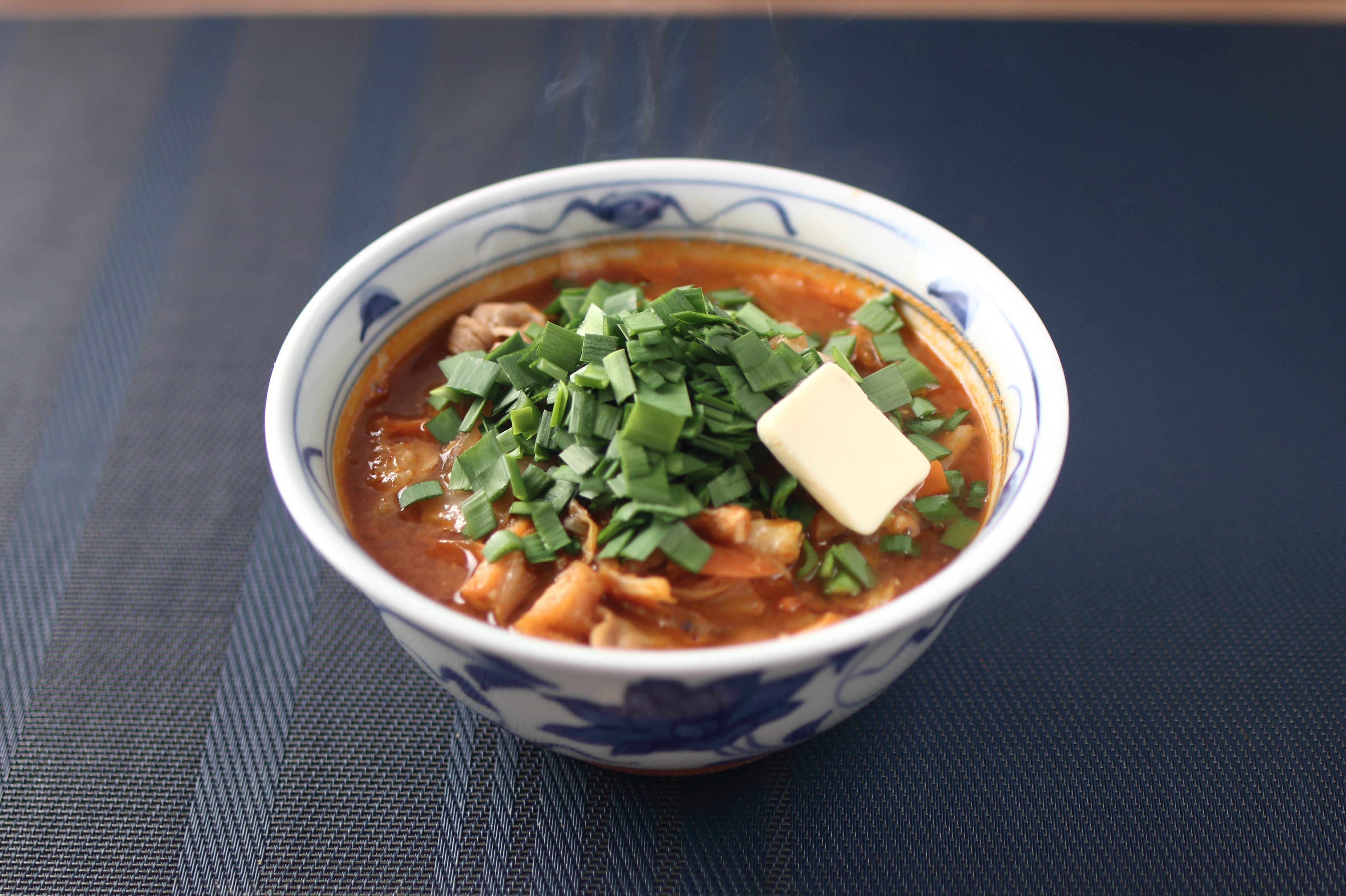 俺たちの豚汁うどん。丸亀製麺 - チェーン店で晩ごはん