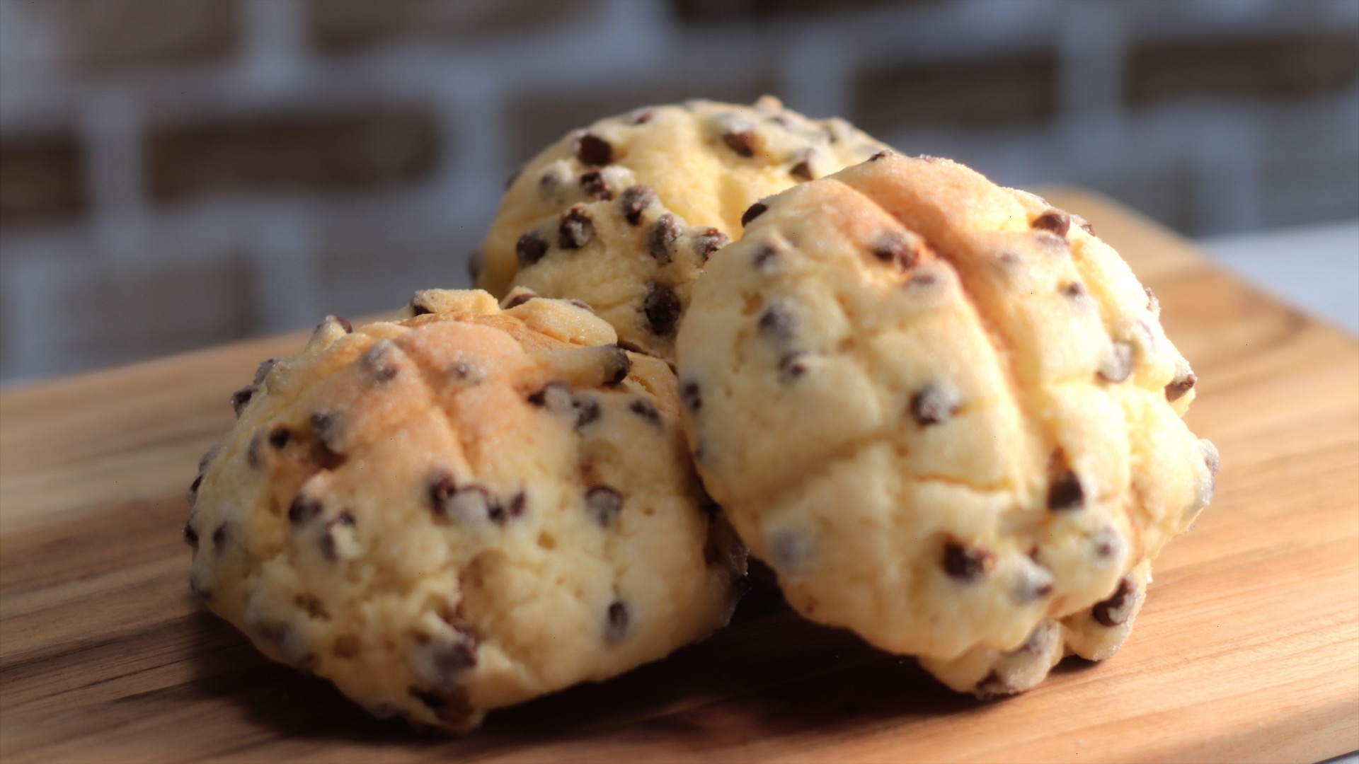 お家でも作れます！ 食パンでメロンパン