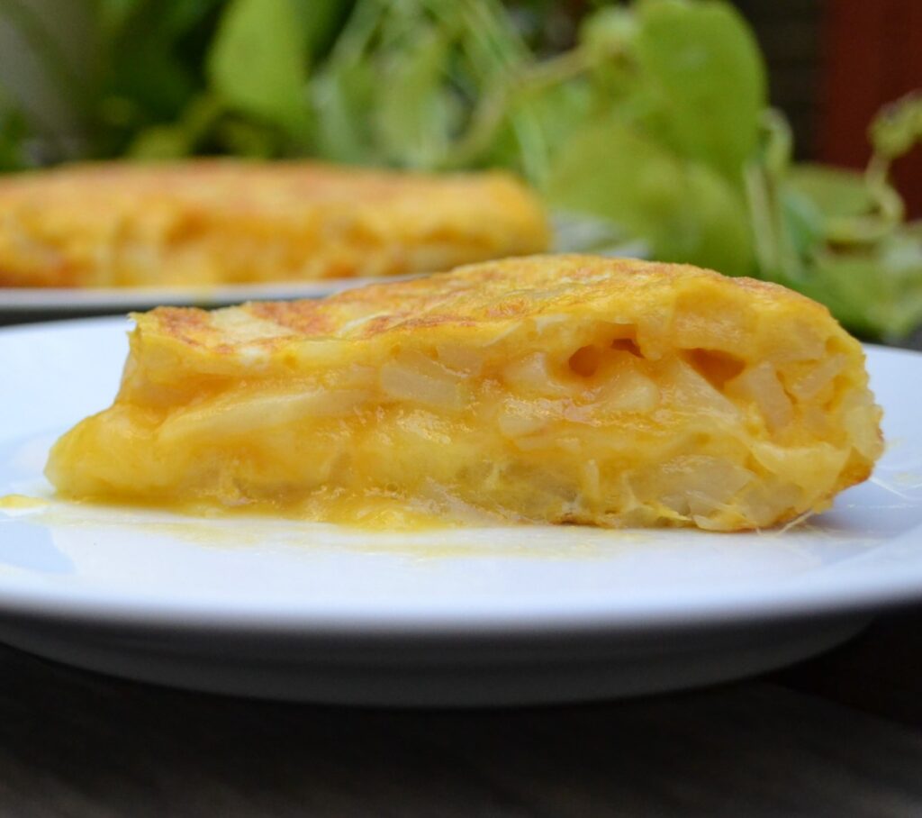 チーズ入りスパニッシュ・オムレツ - パパ、おなかすいた ～Papa' Ho Fame 2～